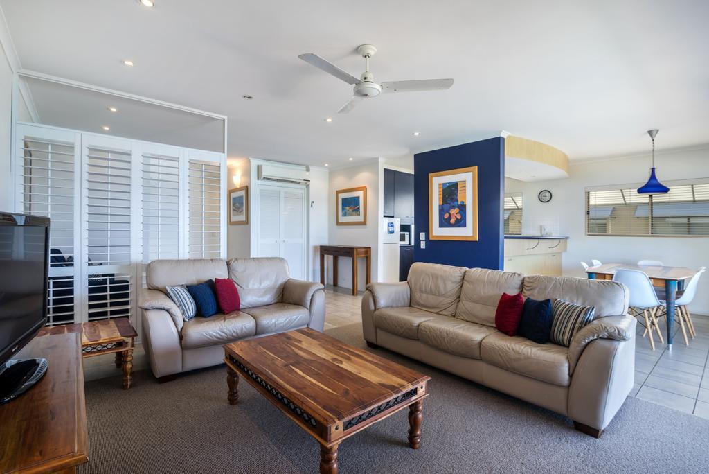 סנשיין ביץ' Sunseeker Holiday Apartments מראה חיצוני תמונה
